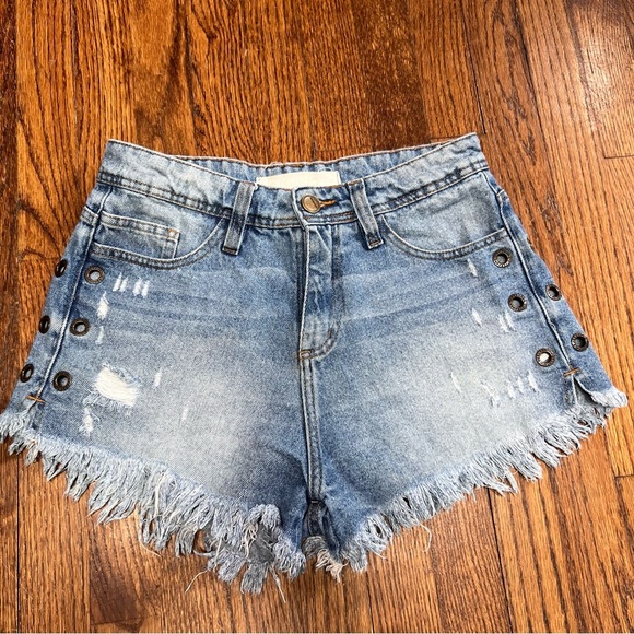 Ferando Brand Brazilian frayed hem denim shorts size 4 US. Side grommets EC - Picture 1 of 8